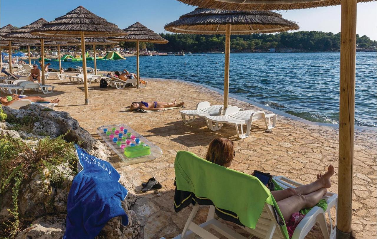 Pet Friendly Apartment In Porec With Wifi Eksteriør bilde
