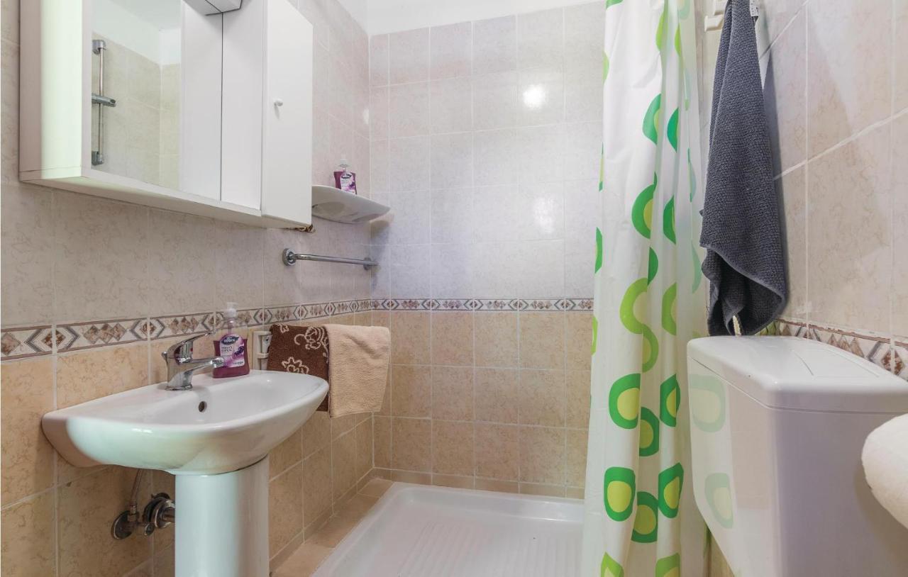 Pet Friendly Apartment In Porec With Wifi Eksteriør bilde