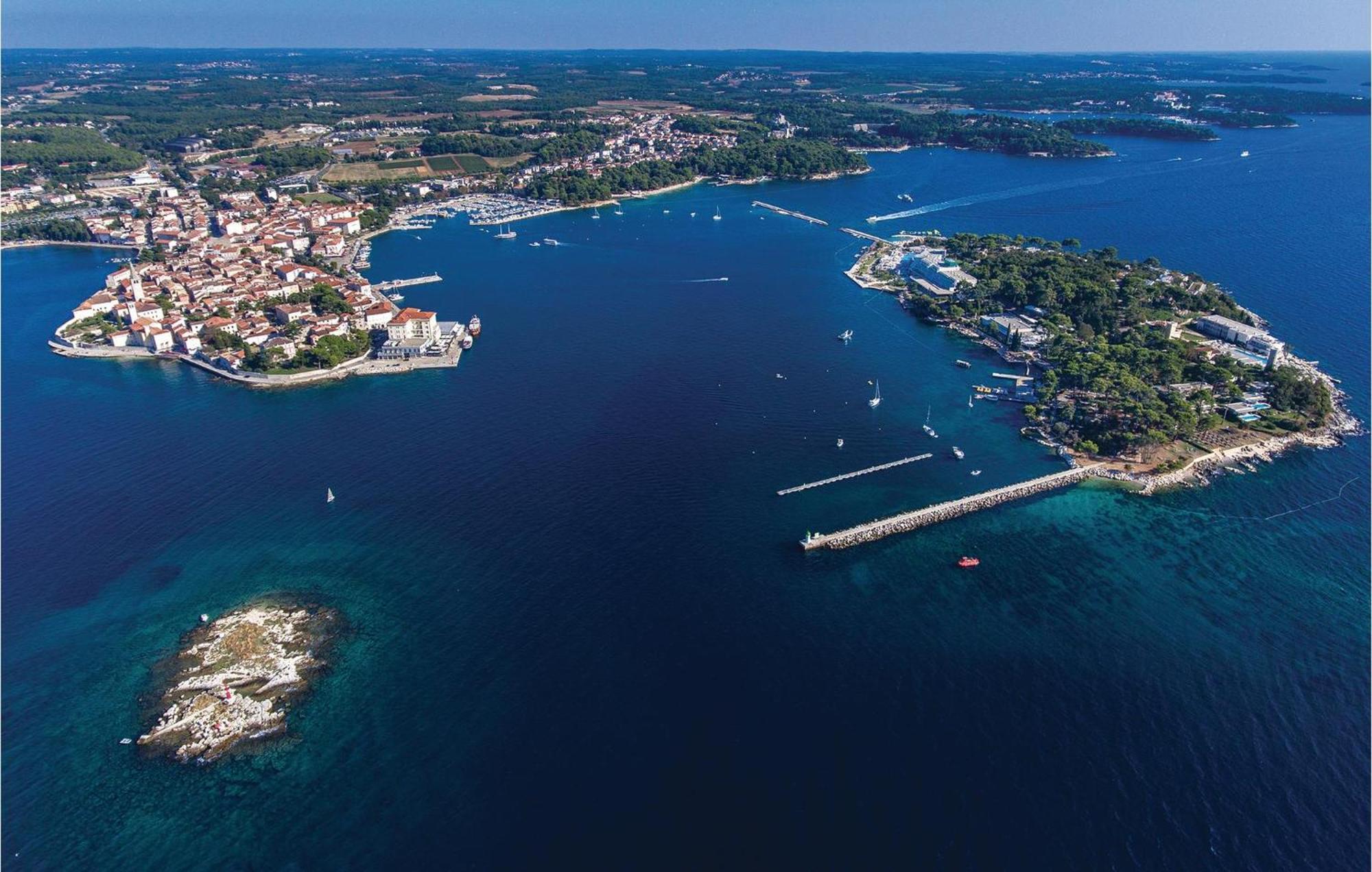 Pet Friendly Apartment In Porec With Wifi Eksteriør bilde