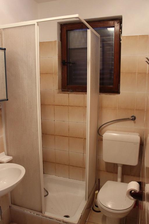 Pet Friendly Apartment In Porec With Wifi Rom bilde