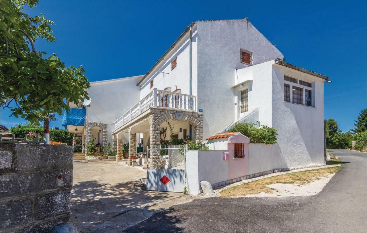 Pet Friendly Apartment In Porec With Wifi Eksteriør bilde